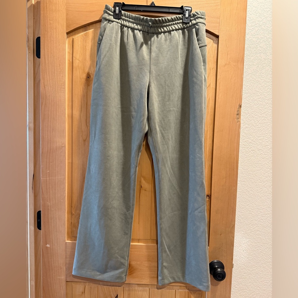 Lululemonn Grey Sage Softstream Pants